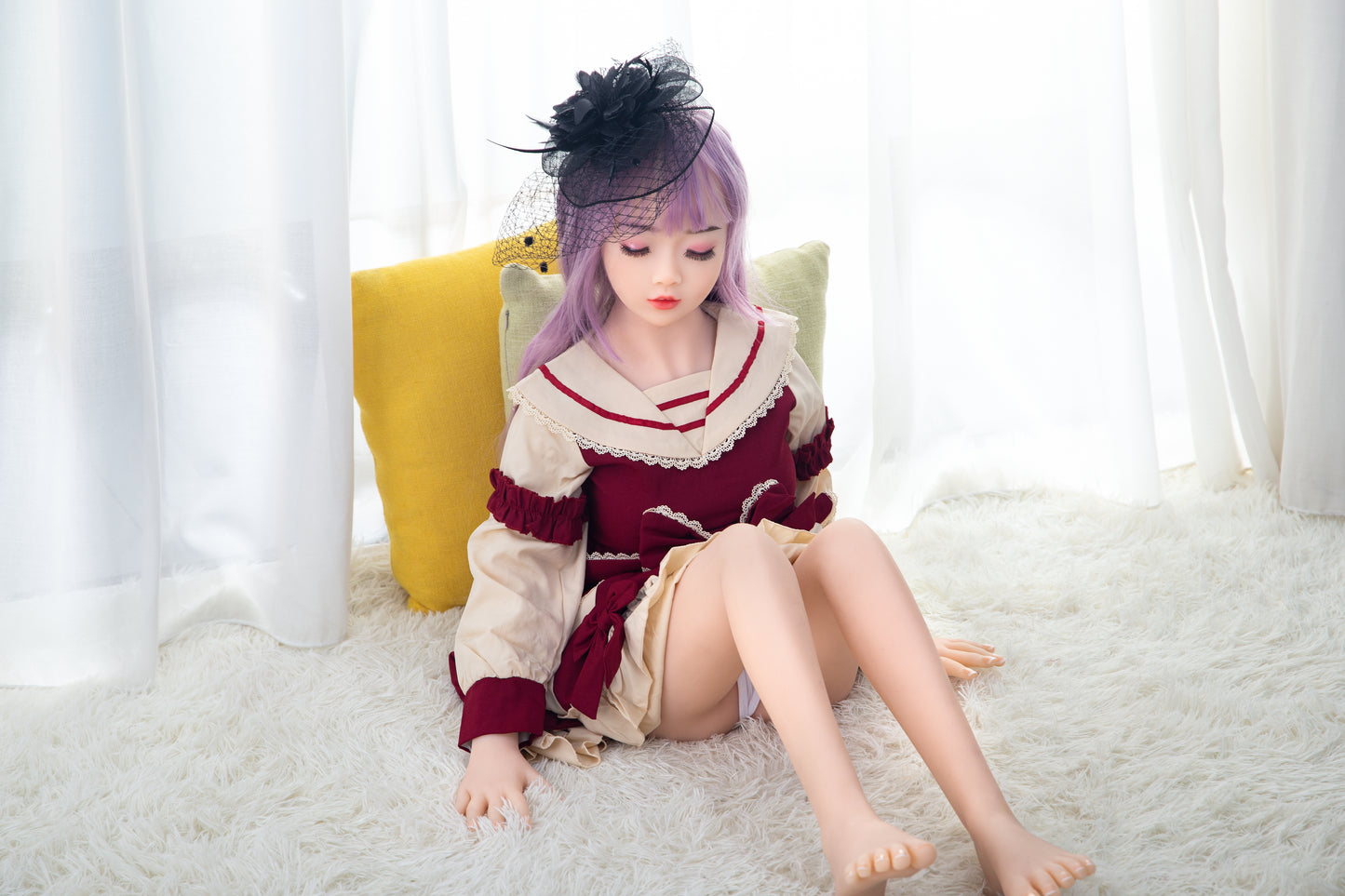 Nanasawa Mia (Japanisch: 七沢みあ)