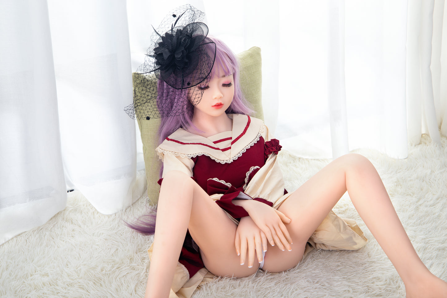 Nanasawa Mia (Japanisch: 七沢みあ)